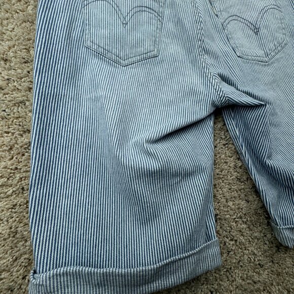 LEVI'S WOMEN'S SHORTS STRIPED BLUE WHITE SIZE 6 COTTON BLEND Stretch White Tab - Picture 11 of 15